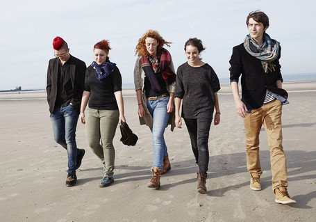 Ga&euml;lle et ses amis - Chante ton Bac d'abord